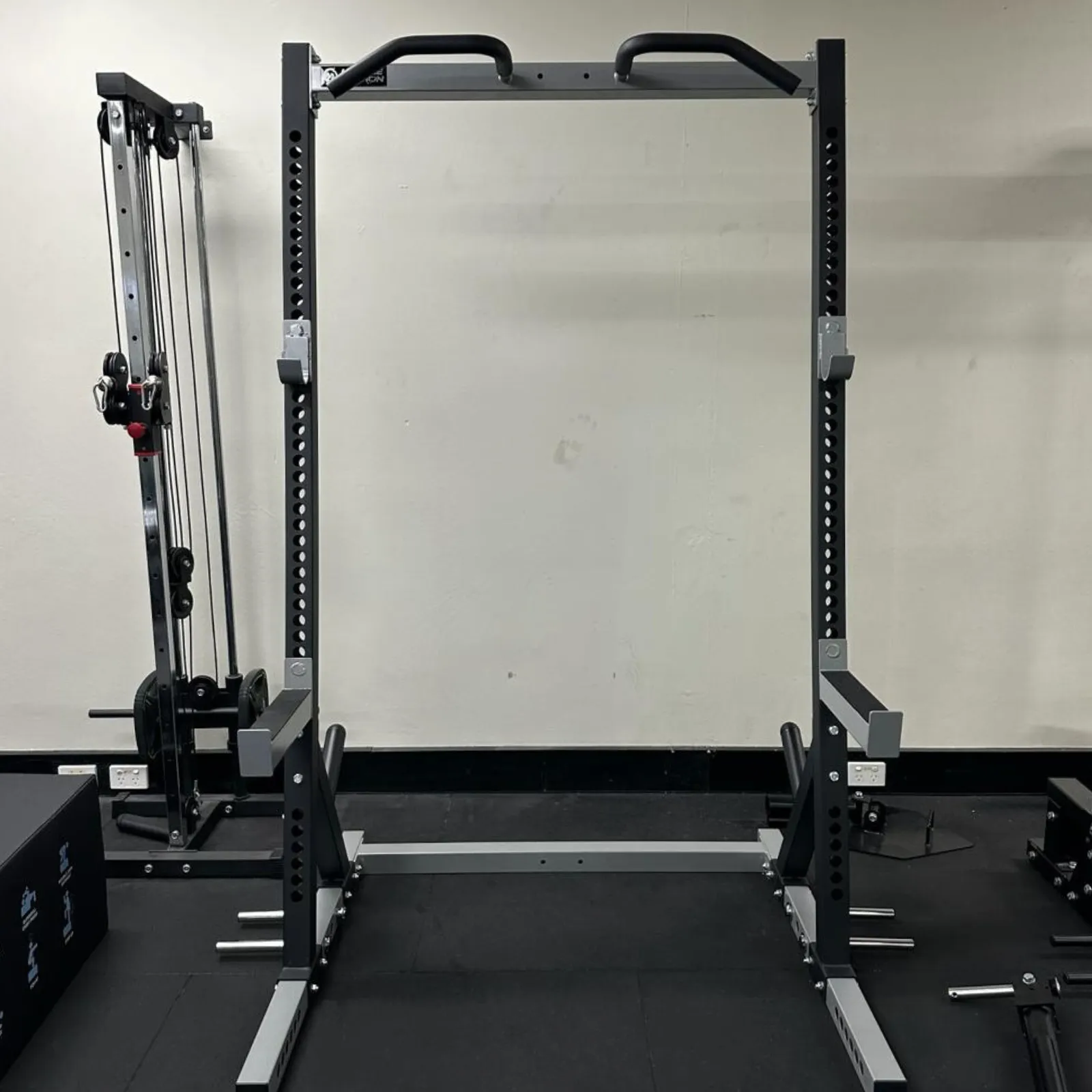 Muscle Motion Half Rack